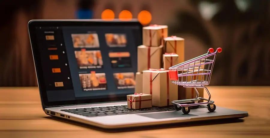 Essential Insights for Aspiring E-Commerce Managers