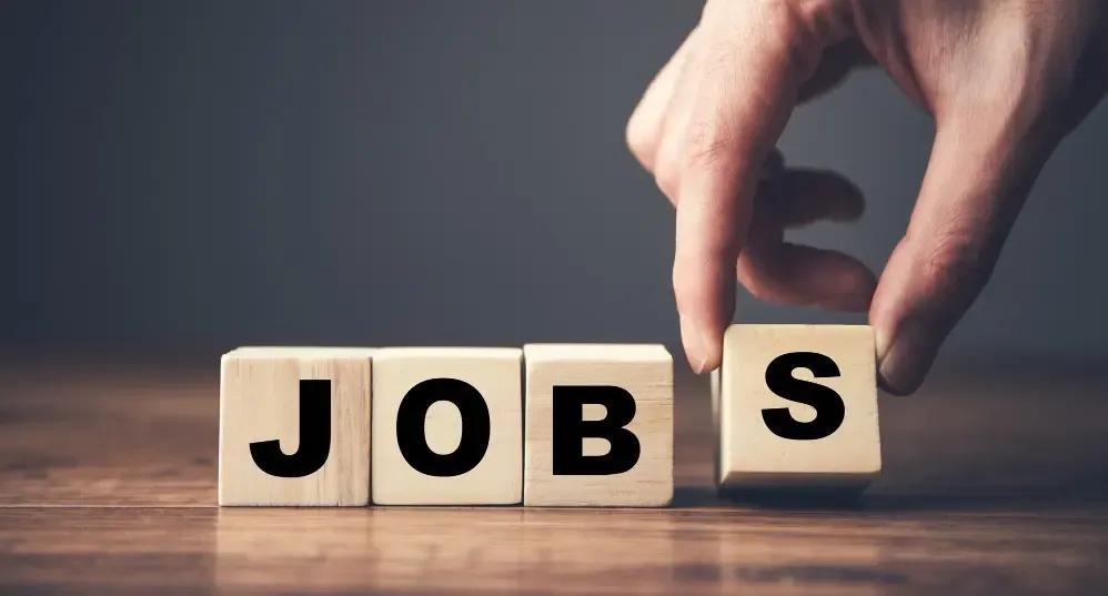 Can Online MBA Get Me a Job? 2025 Edition