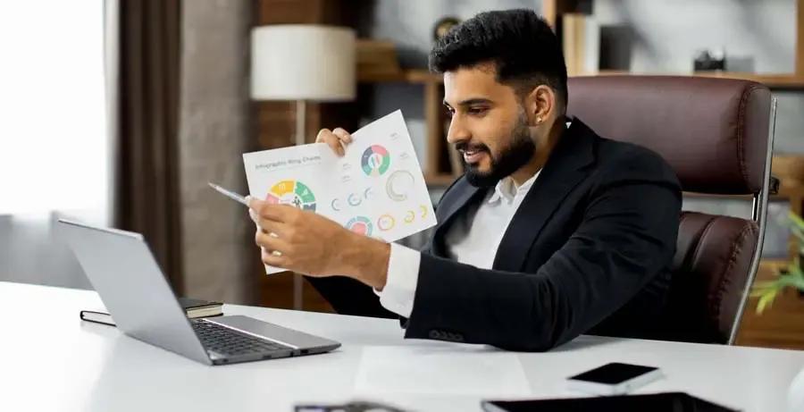 Finance Manager: Definition, Courses, Job Roles, Skills, Salary