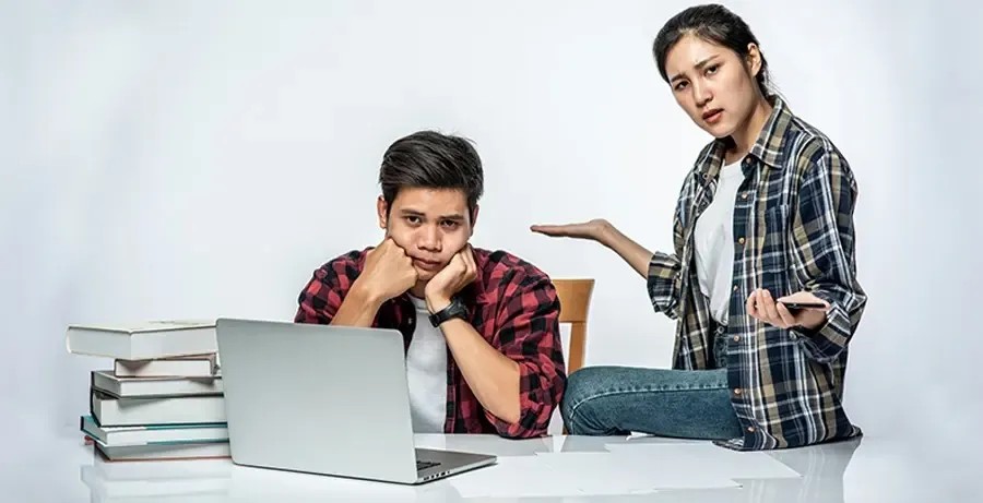 Is an Online MBA Worth It? Is it Equivalent to Fulltime MBA?