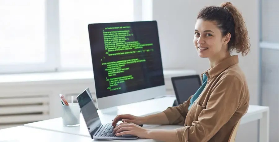 The Complete Guide to Pursuing Online MCA Degree in 2026